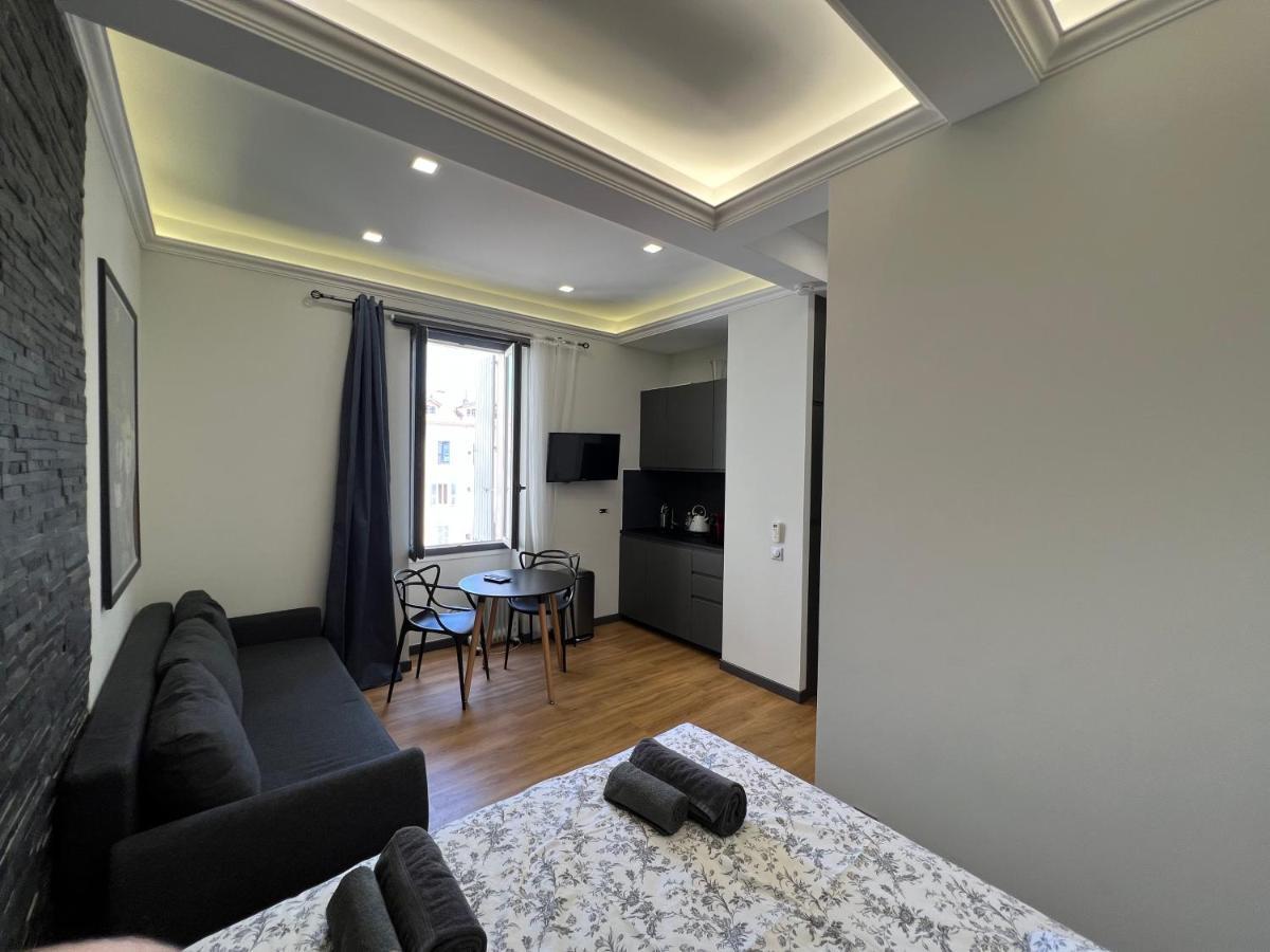 Newly Renovated Luxury Suite In The Center Of คานส์ ภายนอก รูปภาพ